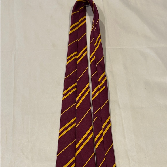 Harry Potter Griffindor Burgundy and Gold Striped Tie Adult Cosplay Costume - Picture 7 of 16